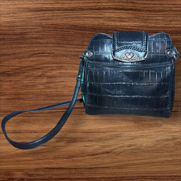 Vintage MC Black Crocodile Embossed Crossbody Bag with Silver Heart Clasp - Picture 1 of 13